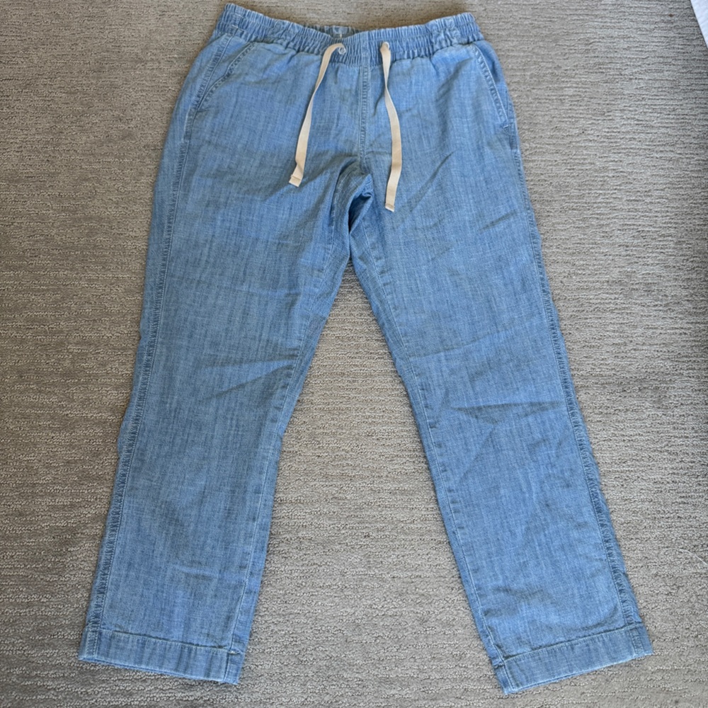 L.L. Bean Light Blue Drawstring Cropped Pants
